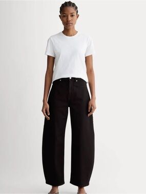 Everlane Way high curve Jean black